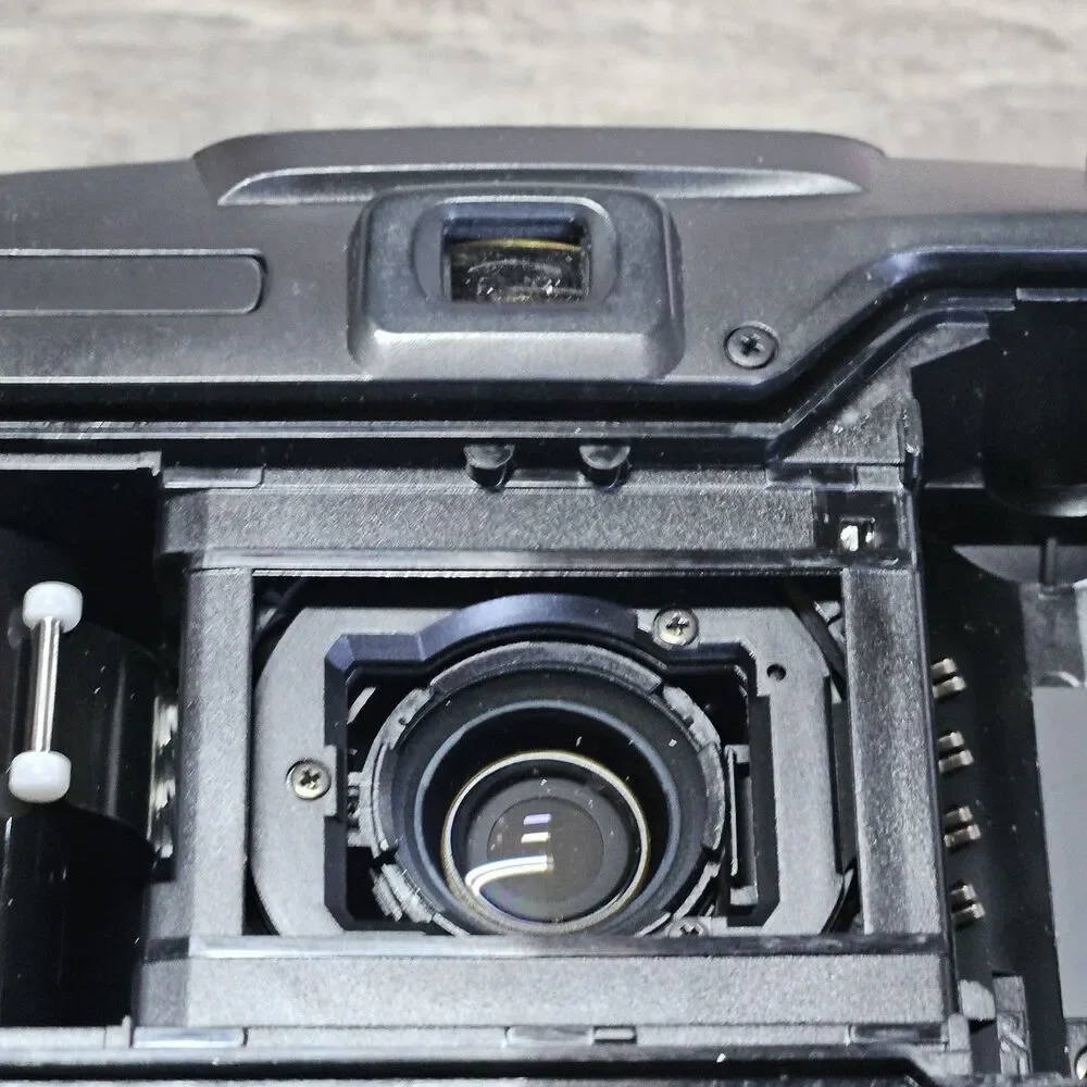 Pentax IQZoom EZY 35mm Point & Shoot Film Camera Tested - With Box Case Manual